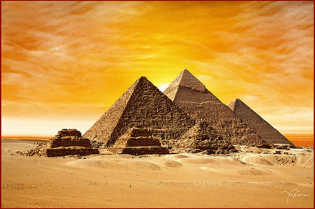 Pyramídy v Gize