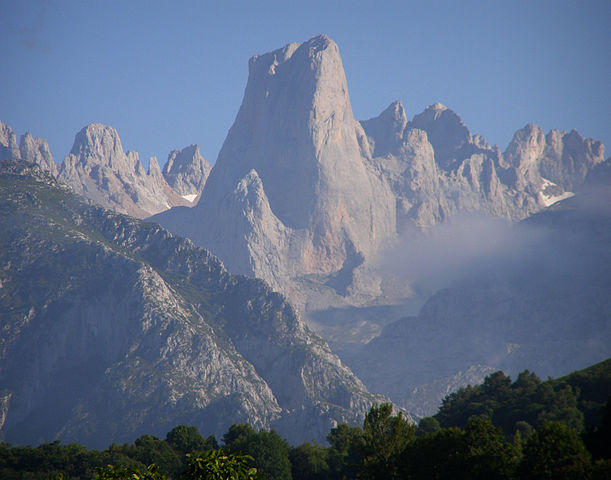 Naranjo de Bulnes