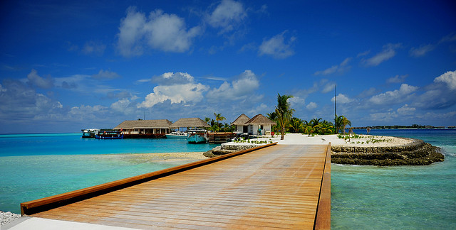 Maledivy Kandooma Island
