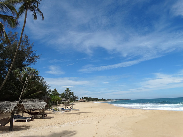 Marakolliya Beach