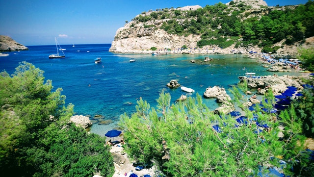 Anthony Quinn Bay