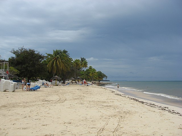 Guardalavaca Beach